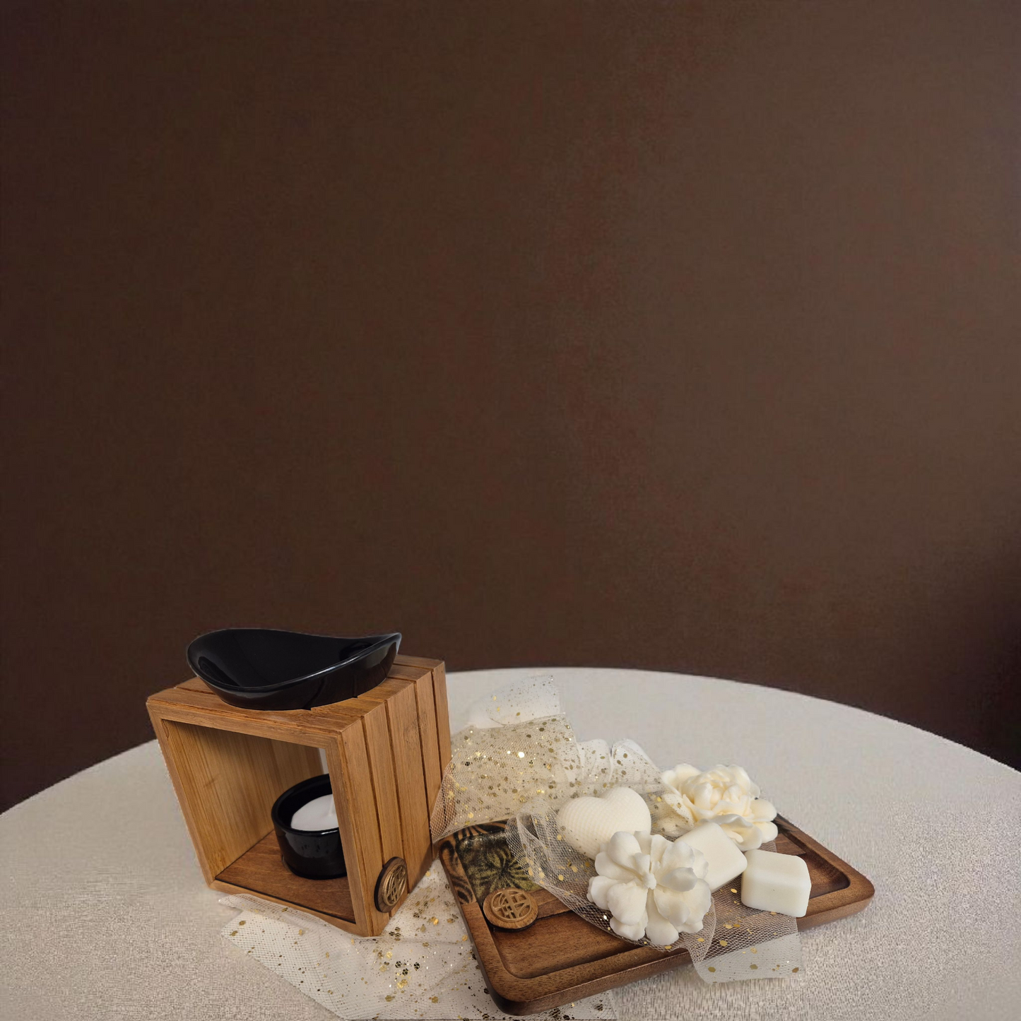 Coffret Brûleur à Fondants Parfumés & Plateau en Bois d’Acacia
