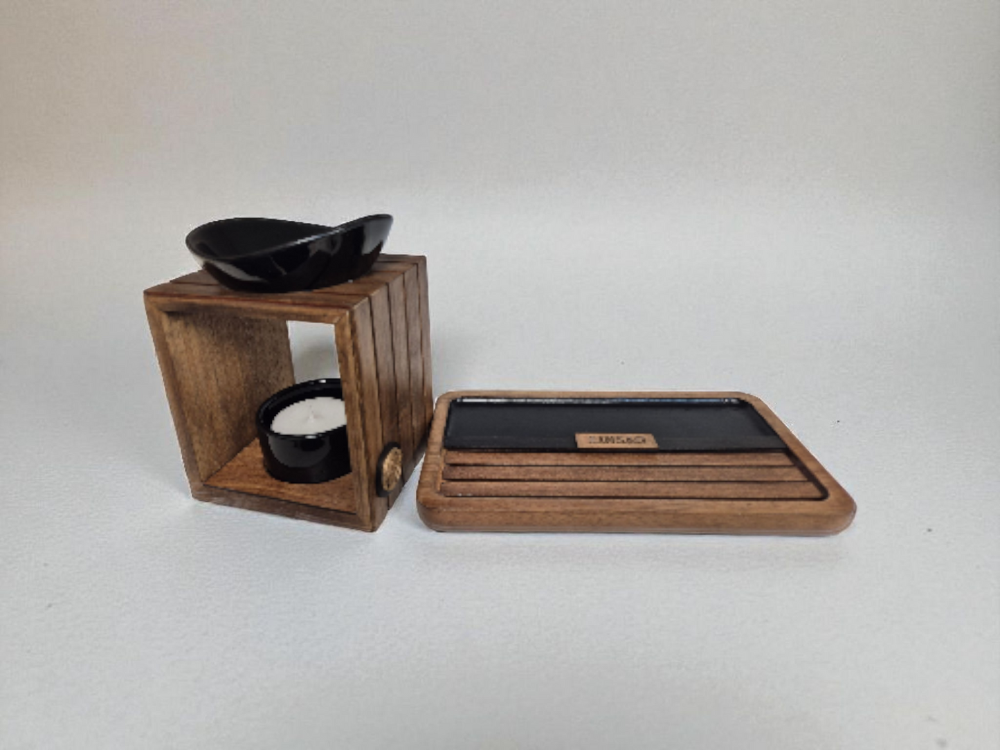 Coffret Brûleur à Fondants Parfumés & Plateau en Bois d’Acacia